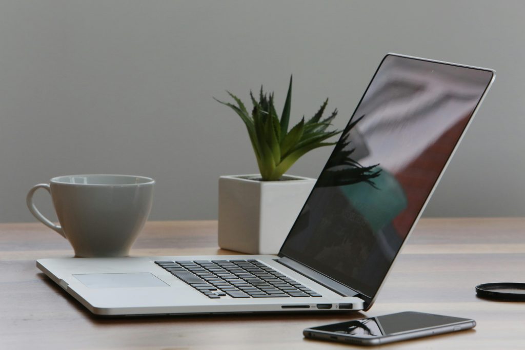 How Virtual Assistance Benefits Your Business: Save Time and Reduce Costs Virtual Assistance Benefits Your Business: Save Time and Reduce Costs